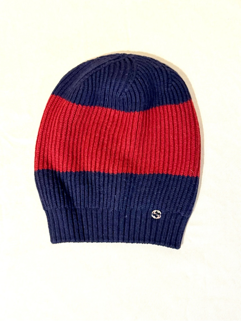 GUCCI Beanie in Navy and Red